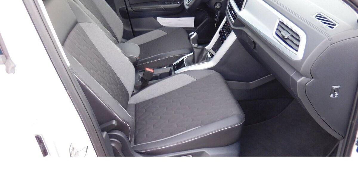 VW T-Roc 1.0 Life Goal TSI BMT Navi Klima Alu 22.400 km 21.990 &euro; Vordorf 38533