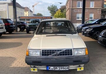 Volvo 340 77.000 km 4.900 &euro; Braunschweig 38114