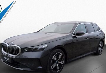 BMW i5 35.503 km 50.450 &euro; Hildesheim 31137