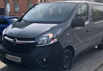 Opel Vivaro 187.500 km 10.490 &euro; Braunschweig 38110