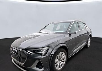 Audi e-tron 53.800 km 42.950 &euro; Salzgitter 38259