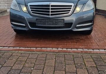 Mercedes-Benz 220 265.000 km 9.900 &euro; Peine 31224