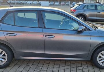 Skoda Fabia 13.500 km 18.990 &euro; Braunschweig 38110