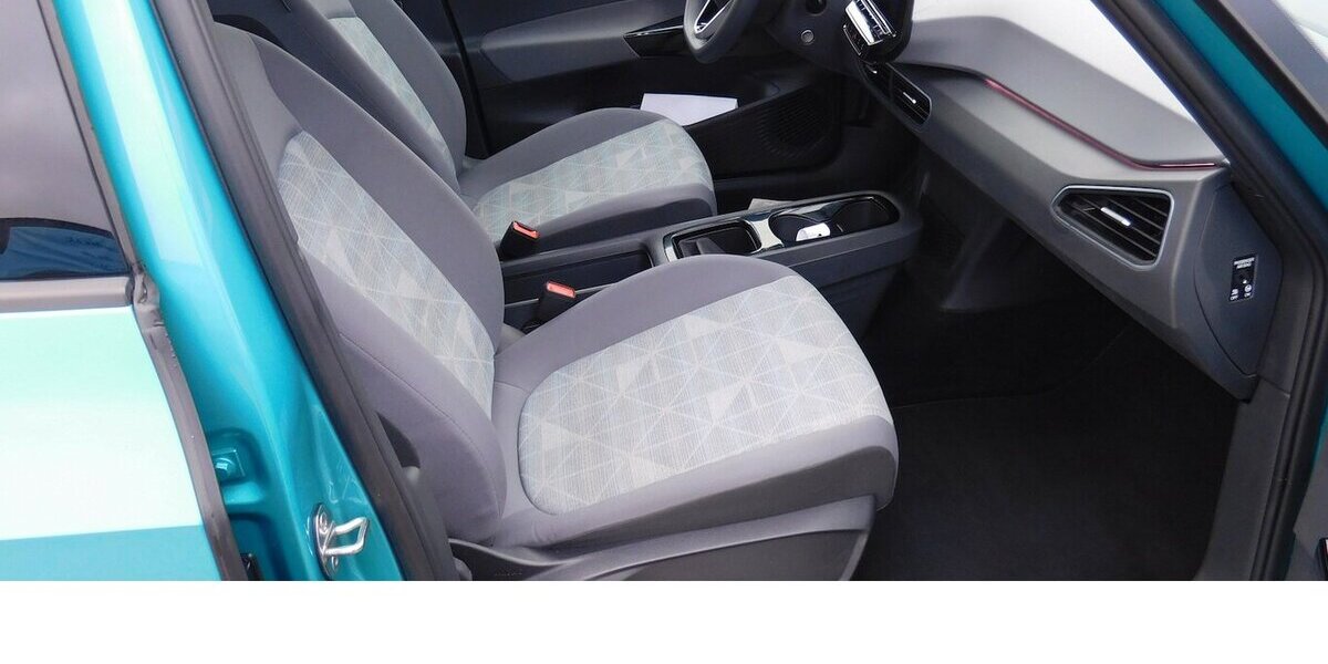 VW ID.3 Pure Performace Elektrik Automatik Navi 37.300 km 17.690 &euro; Vordorf 38533