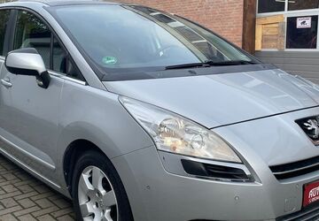 Peugeot 5008 148.025 km 3.990 &euro; Salzgitter 38259