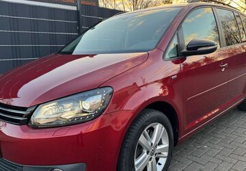 VW Touran 112.900 km 12.900 &euro; Braunschweig 38120