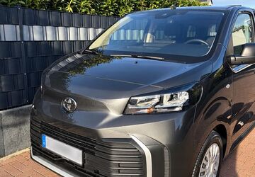 Toyota Proace Verso 17.443 km 42.000 &euro; Hohenhameln 31249