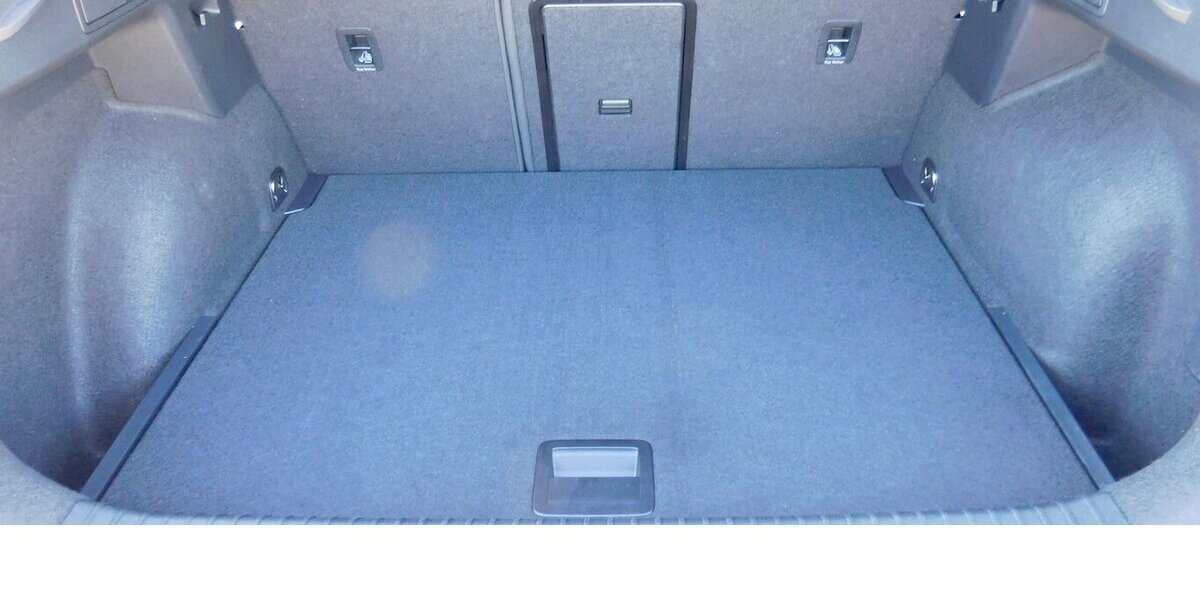 Cupra Formentor 1.5 TSI BMT Klima LED Navi 22.200 km 22.990 &euro; Vordorf 38533