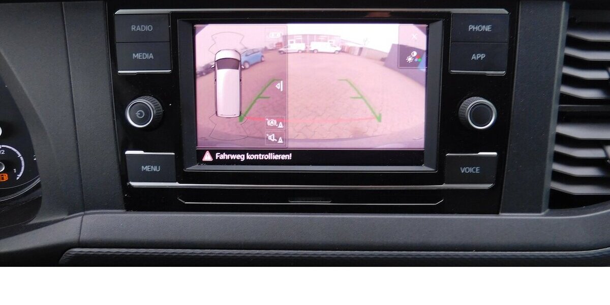 VW T6.1 Caravelle 2.0 Trendline TDI 9 Sitze Navi 20.500 km 34.990 &euro; Vordorf 38533