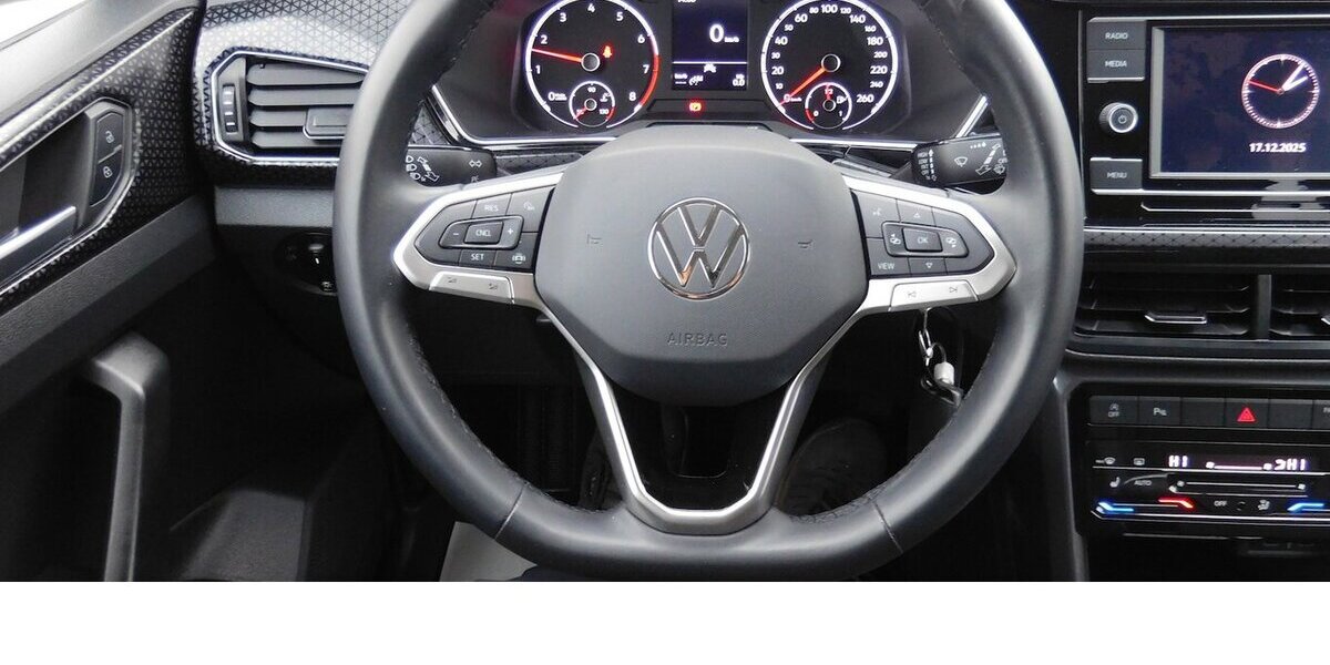 VW T-Cross 1.0 Life BMT TSI Klima Navi 22.700 km 17.990 &euro; Vordorf 38533
