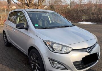Hyundai i20 75.950 km 6.800 &euro; Braunschweig 38124