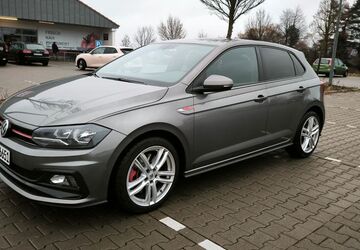 VW Polo 62.350 km 19.500 &euro; Söhlde 31185