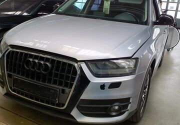 Audi Q3 152.594 km 10.990 &euro; Braunschweig 38122