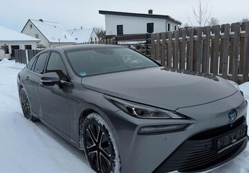 Toyota Mirai 59.000 km 16.900 &euro; Braunschweig 38112