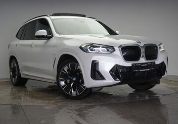 BMW iX3 90.000 km 38.990 &euro; Braunschweig 38110