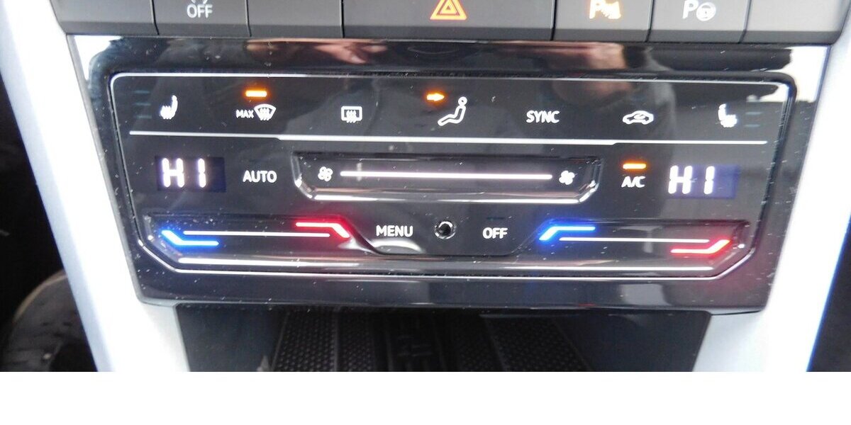 VW T-Roc 1.0 Life Goal TSI BMT Navi Klima Alu 22.400 km 21.990 &euro; Vordorf 38533