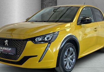Peugeot e-208 12.156 km 21.990 &euro; Braunschweig 38126