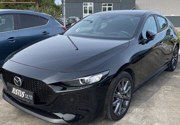 Mazda 3 26.417 km 22.990 &euro; Hildesheim 31137