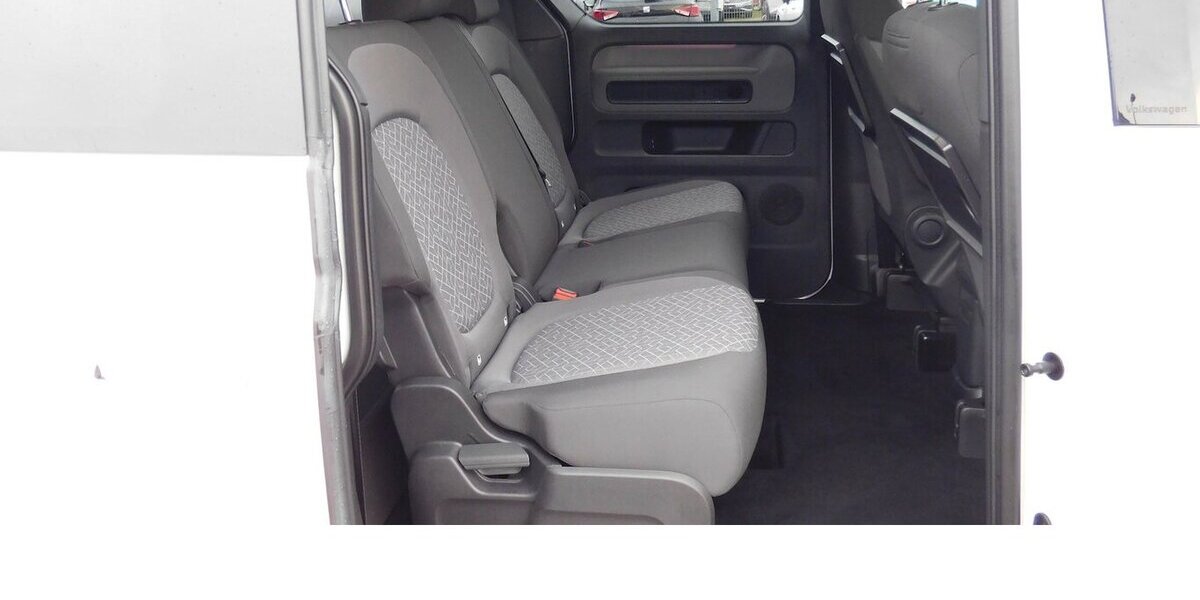 VW ID.Buzz Pro Elektro 1-Gang 5Sitze Klima Navi LED 29.200 km 41.990 &euro; Vordorf 38533