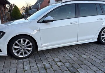 VW Golf 152.000 km 9.750 &euro; Salzgitter 38229