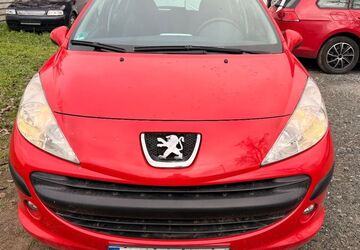 Peugeot 207 112.000 km 3.250 &euro; Adersheim 38304