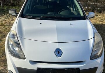 Renault Clio 156.551 km 2.100 &euro; Braunschweig 38122