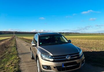 VW Tiguan 196.036 km 8.700 &euro; Kissenbrück 38324