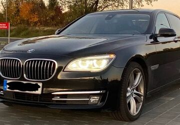BMW 750 256.475 km 19.000 &euro; Braunschweig 38100