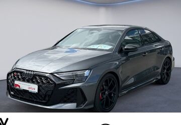 Audi RS3 2.000 km 77.490 &euro; Braunschweig 38124