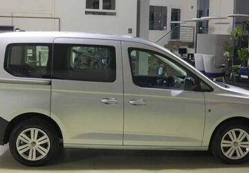 VW Caddy 53.200 km 23.250 &euro; Braunschweig 38112