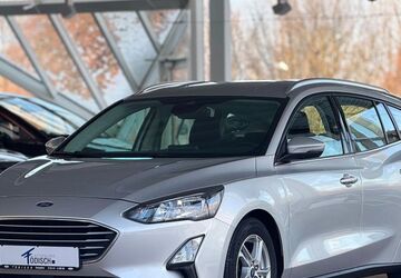 Ford Focus 88.894 km 15.880 &euro; Salzgitter 38228