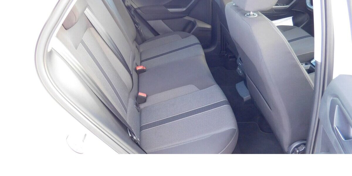 VW T-Roc 1.5 Life TSI BMT DSG Navi Klima Alu 38.400 km 22.990 &euro; Vordorf 38533