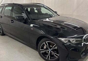 BMW 330 9.833 km 37.900 &euro; Hildesheim 31137