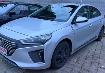 Hyundai IONIQ 102.000 km 11.950 &euro; Wolfenbüttel (Halchter) 38304