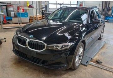 BMW 330 131.722 km 24.497 &euro; Peine 31228
