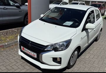 Mitsubishi Space Star 27.100 km 10.480 &euro; Braunschweig 38126