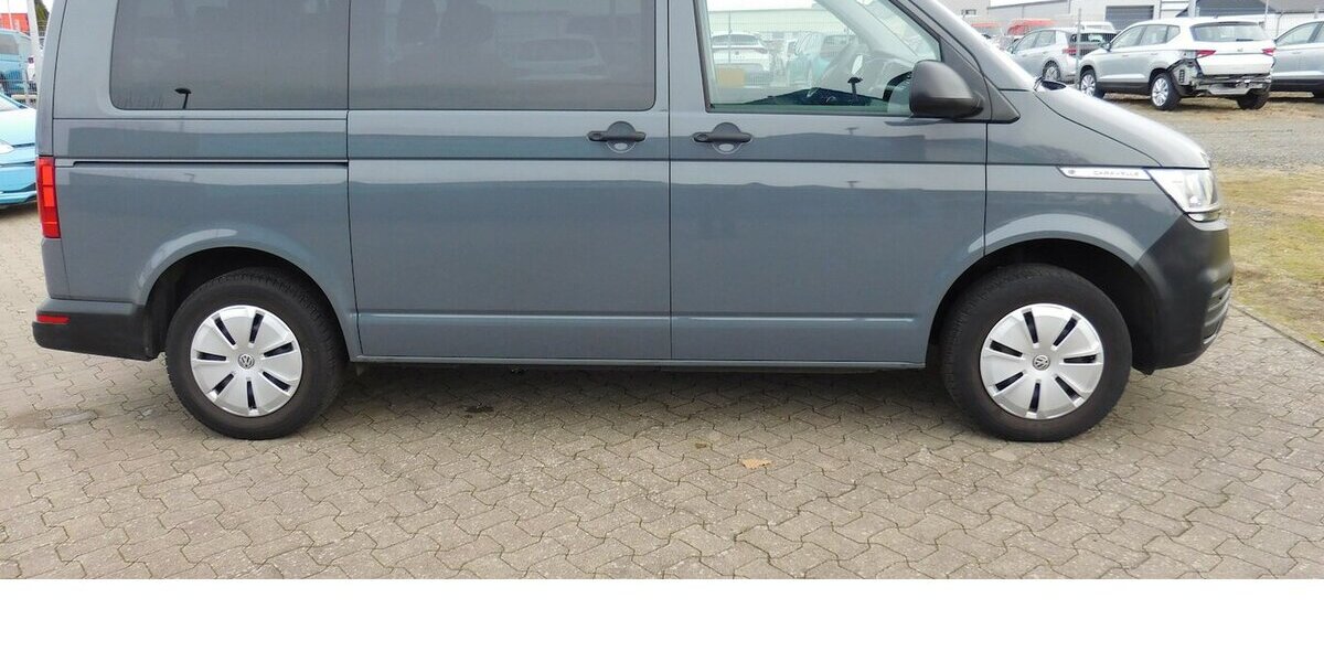 VW T6.1 Caravelle 2.0 Trendline TDI 9 Sitze Navi 20.500 km 34.990 &euro; Vordorf 38533