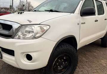 Toyota Hilux 174.700 km 11.990 &euro; Hildesheim 31137