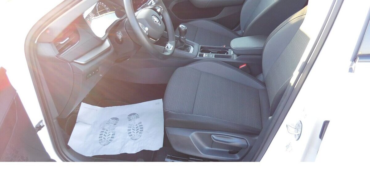 Skoda Octavia 1.0 Kombi Ambition TSI BMT Klima Alu 19.600 km 16.990 &euro; Vordorf 38533