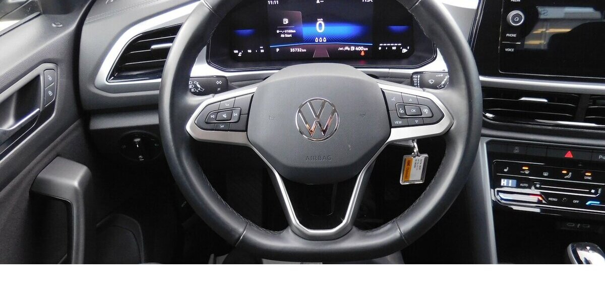 VW T-Roc 1.5 Life TSI BMT DSG Navi Klima Alu 35.700 km 23.990 &euro; Vordorf 38533