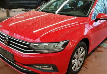 VW Passat Variant 148.800 km 14.990 &euro; Vechelde 38159