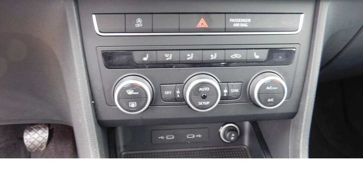 Seat Ateca 1.5 Style TSI BMT Navi Klima Alu 29.900 km 22.990 &euro; Vordorf 38533