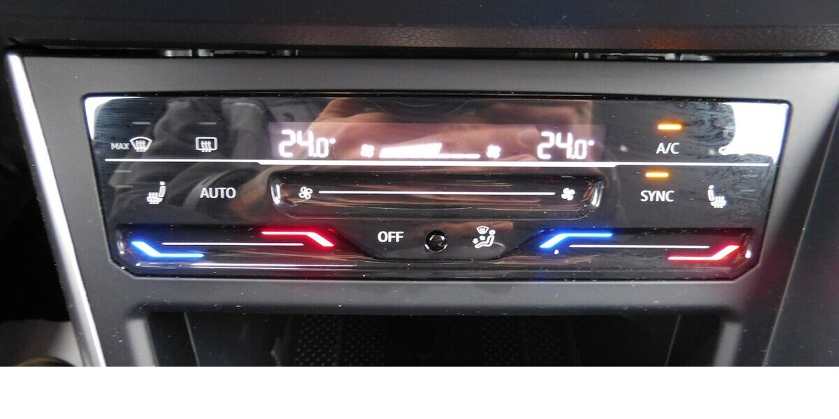 VW Taigo 1.0 TSI BMT Klima Navi LED 26.400 km 16.690 &euro; Vordorf 38533