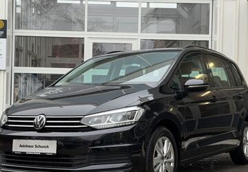 VW Touran 39.866 km 28.990 &euro; Braunschweig 38126
