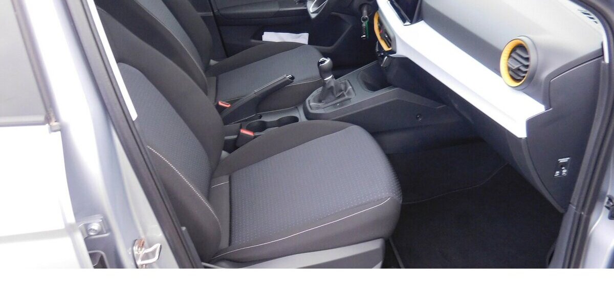 Seat Ibiza 1.0 Style TSI BMT 4Trg Navi Klima 13.700 km 15.990 &euro; Vordorf 38533