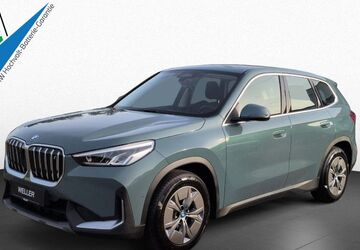 BMW iX1 11.909 km 33.990 &euro; Braunschweig 38112