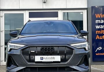 Audi e-tron 65.121 km 35.980 &euro; Salzgitter 38229