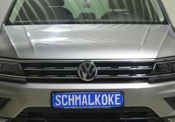 VW Tiguan 74.500 km 21.750 &euro; Braunschweig 38112
