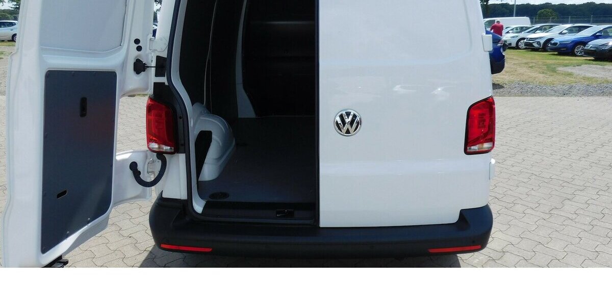 VW T6.1 Transporter 2.0 TDI BMT 3Sitze Navi Klima 30.000 km 31.990 &euro; Vordorf 38533
