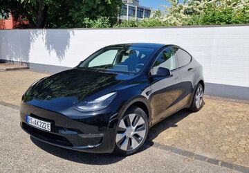 Tesla Model Y 31.500 km 38.700 &euro; Braunschweig 38122